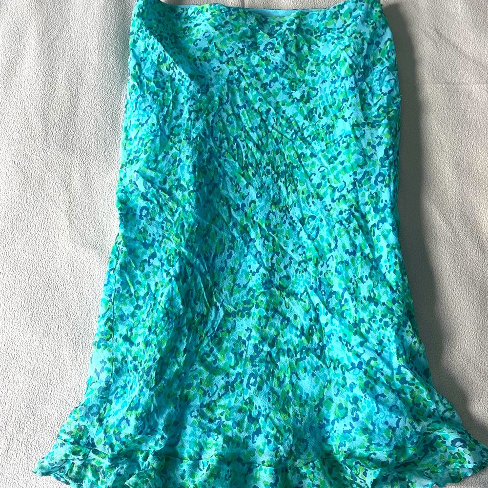 Really cute skirt size 6